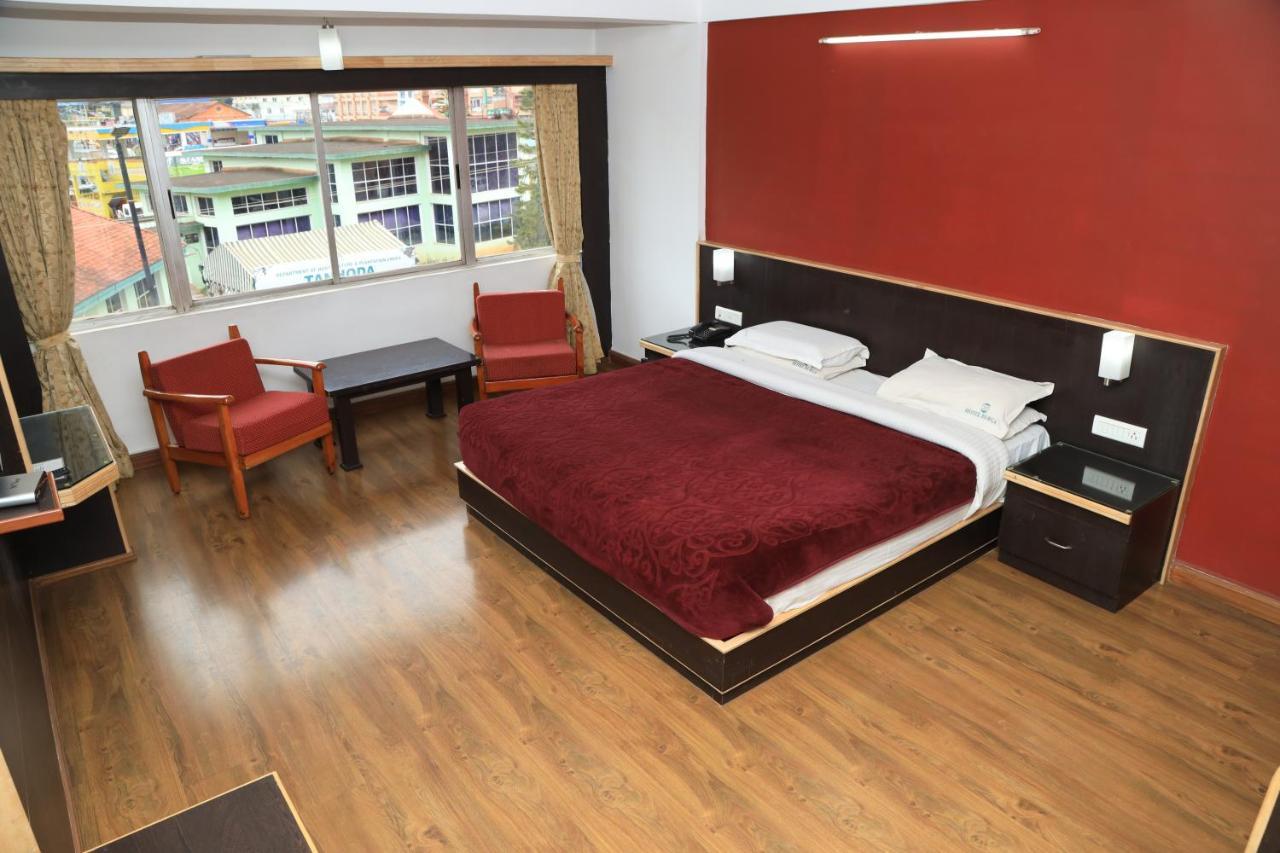 Hotel Durga Ooty Extérieur photo